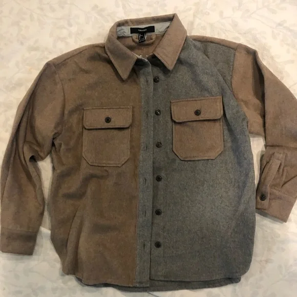 FOREVER 21 Colorblock Dolphin-Hem Shacket NWT - Picture 5 of 11